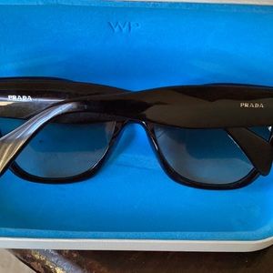 Women’s Sunglasses Prada